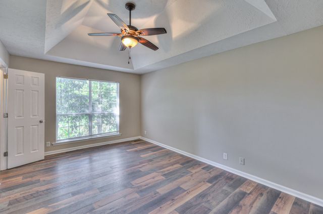 1617 Roundhill Dr, Nashville, TN 37211