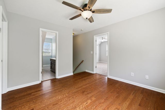 2907 York Rd, Pleasant View, TN 37146