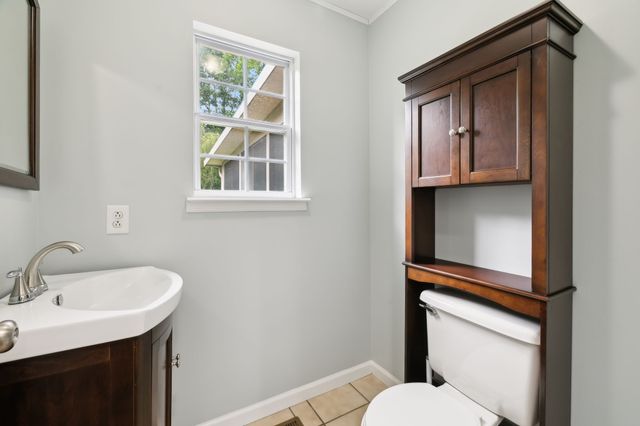 2907 York Rd, Pleasant View, TN 37146