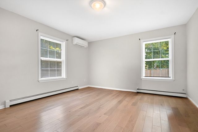 88 Waterfield Road, Barnstable, MA 02655