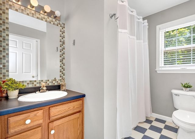 88 Waterfield Road, Barnstable, MA 02655