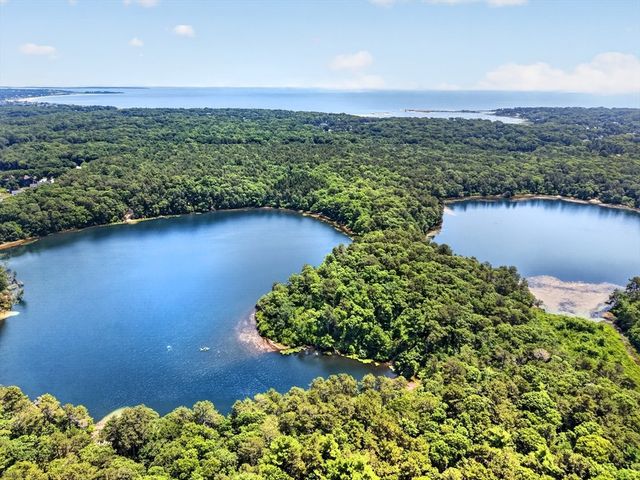 88 Waterfield Road, Barnstable, MA 02655