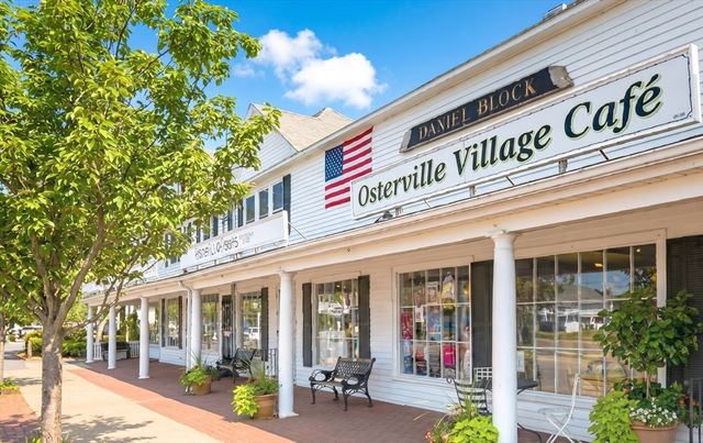 88 Waterfield Road, Barnstable, MA 02655