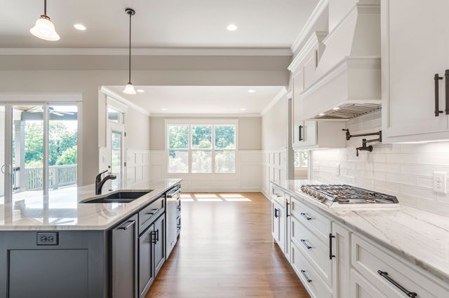 4037 Advocate Path, Culleoka, TN 38451