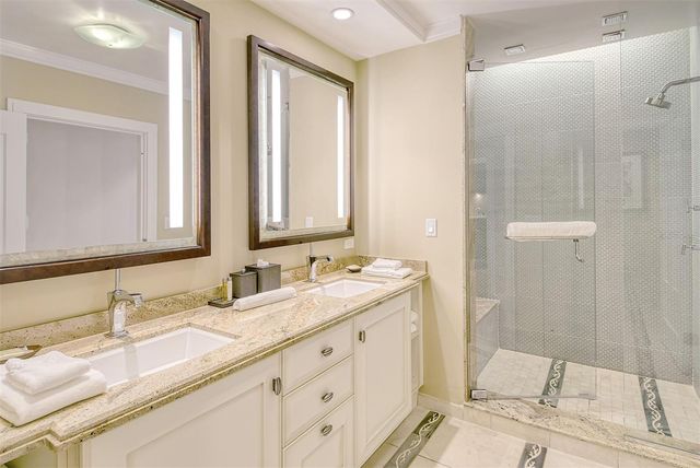 915 SEASIDE DRIVE 511, Weeks 16-17, Sarasota, FL 34242