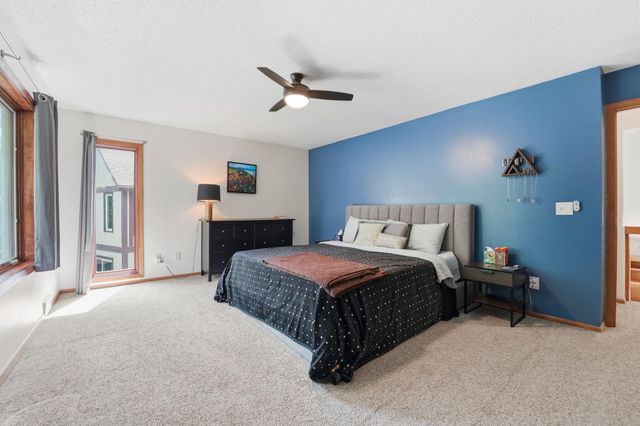 8601 Chalet Road, Bloomington, MN 55438