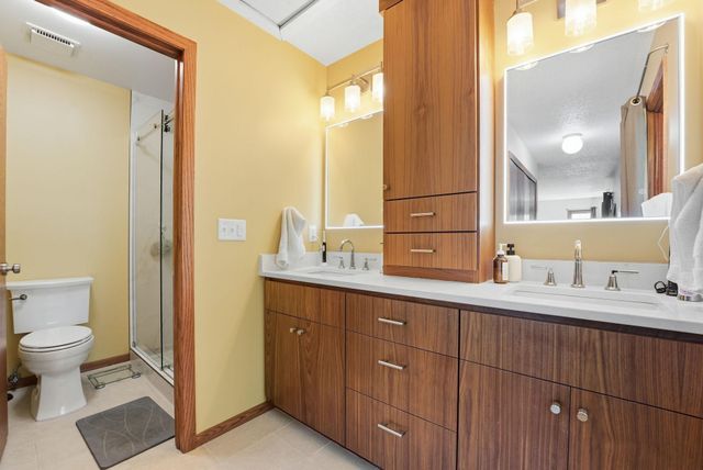 8601 Chalet Road, Bloomington, MN 55438