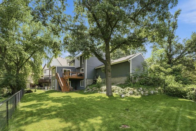 8601 Chalet Road, Bloomington, MN 55438