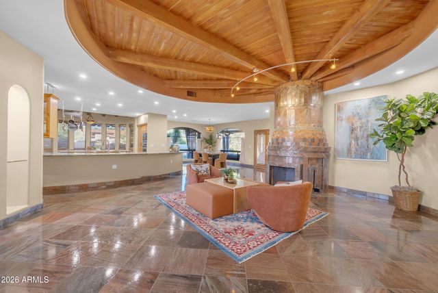 1455 E COLT Road, Tempe, AZ 85284