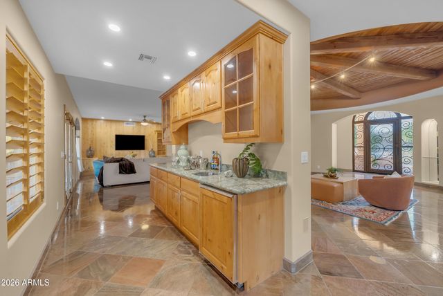 1455 E COLT Road, Tempe, AZ 85284