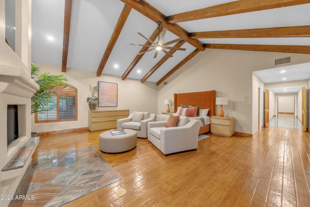 1455 E COLT Road, Tempe, AZ 85284