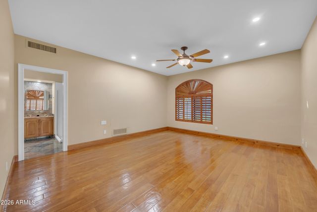 1455 E COLT Road, Tempe, AZ 85284
