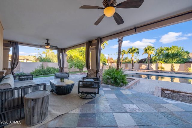 1455 E COLT Road, Tempe, AZ 85284