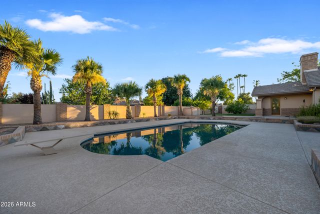 1455 E COLT Road, Tempe, AZ 85284