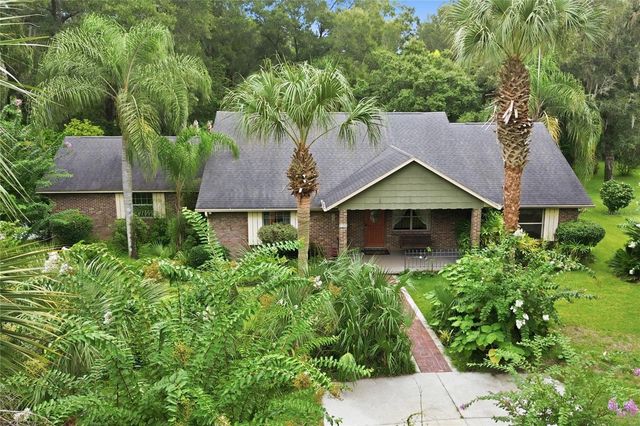 1925 LADY BUG LANE, Deland, FL 32720