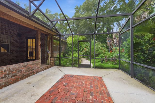 1925 LADY BUG LANE, Deland, FL 32720