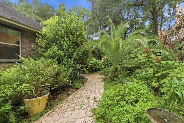 1925 LADY BUG LANE, Deland, FL 32720