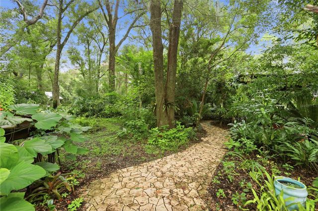 1925 LADY BUG LANE, Deland, FL 32720