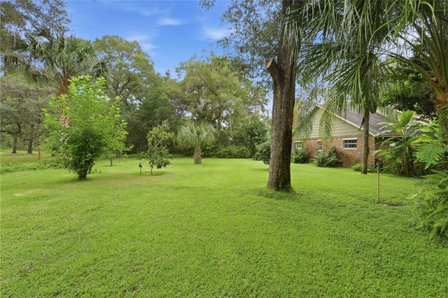 1925 LADY BUG LANE, Deland, FL 32720