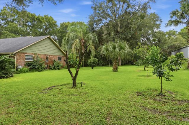 1925 LADY BUG LANE, Deland, FL 32720