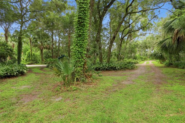 1925 LADY BUG LANE, Deland, FL 32720