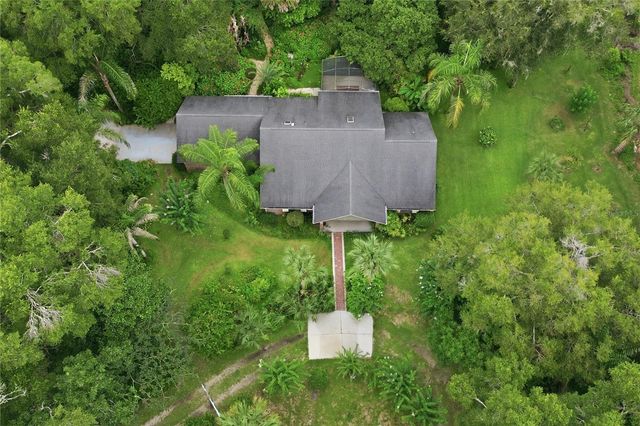 1925 LADY BUG LANE, Deland, FL 32720
