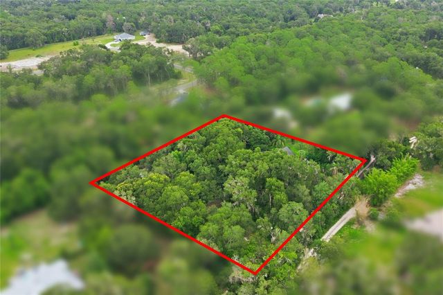 1925 LADY BUG LANE, Deland, FL 32720