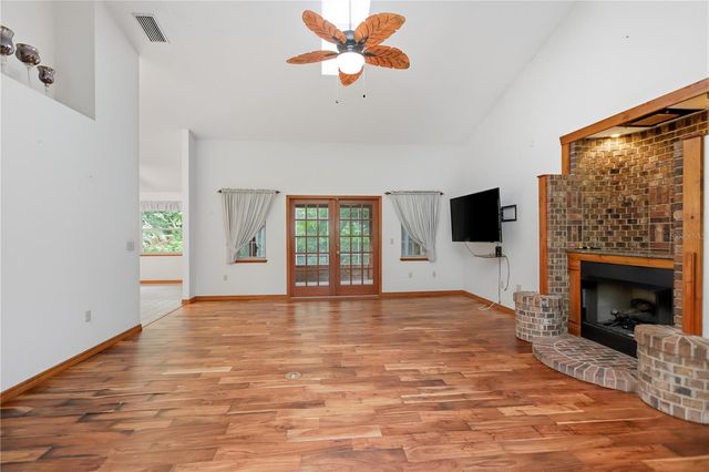 1925 LADY BUG LANE, Deland, FL 32720