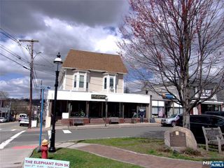 1 Hawthorne 1, Park Ridge, NJ 07645