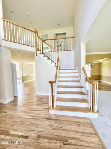 10 Tarragon Terrace, Halfmoon, NY 12065