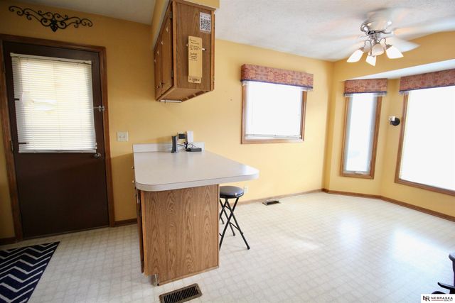 7624 Serum Avenue, Ralston, NE 68127