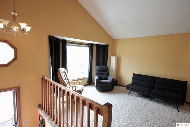 7624 Serum Avenue, Ralston, NE 68127