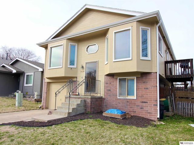 7624 Serum Avenue, Ralston, NE 68127