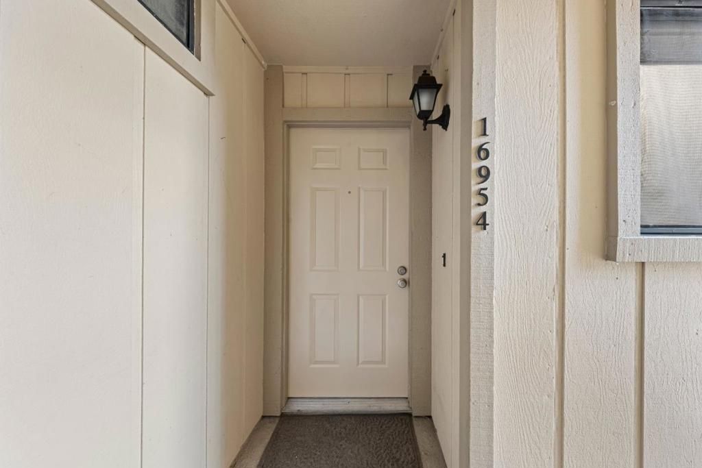 Image 3 of property listing at 16954 Sorrel Way, Morgan Hill, CA 95037