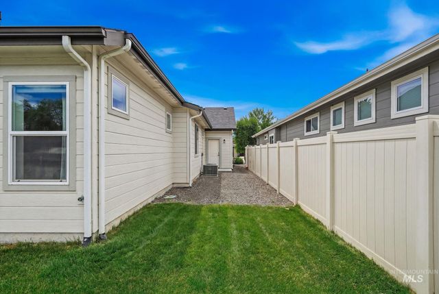 10668 W Goldenrod Ave., Boise, ID 83713