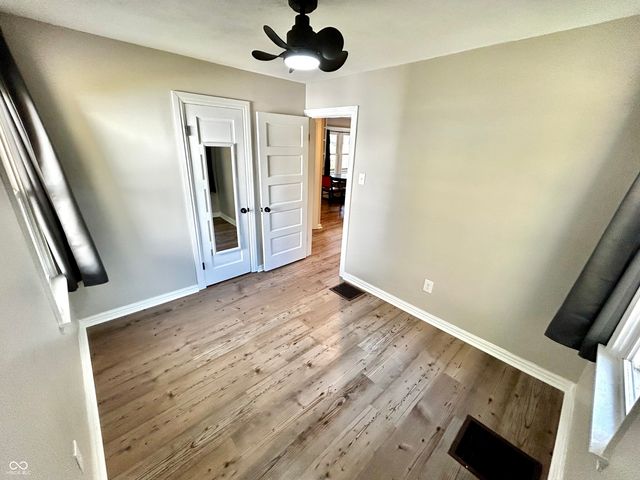 390 N Meridian Street, Greenwood, IN 46143