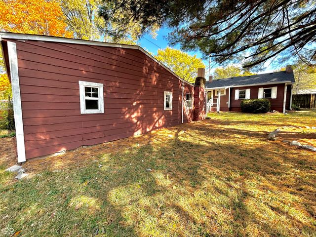 390 N Meridian Street, Greenwood, IN 46143