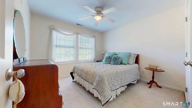 25 Stephen Street, Derby, CT 06418