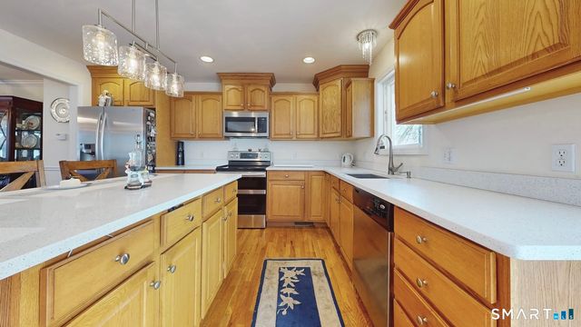 25 Stephen Street, Derby, CT 06418