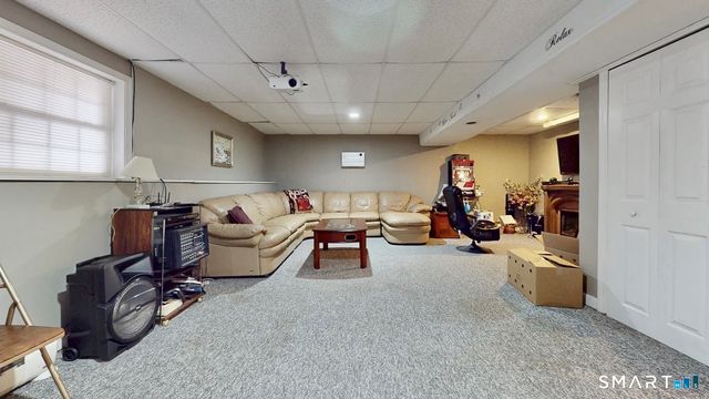 25 Stephen Street, Derby, CT 06418