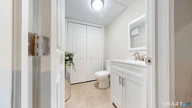 25 Stephen Street, Derby, CT 06418