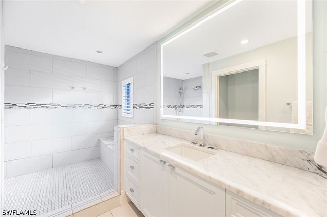 2211 Kingfish RD, Naples, FL 34102