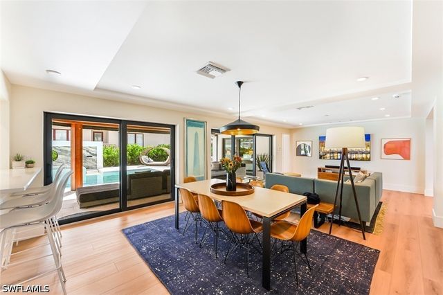 2211 Kingfish RD, Naples, FL 34102