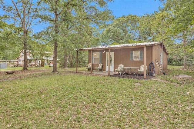 8516 Hickory Road, Plantersville, TX 77363