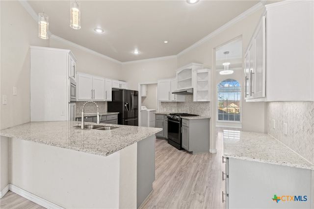 1103 Harvest Drive, Nolanville, TX 76559