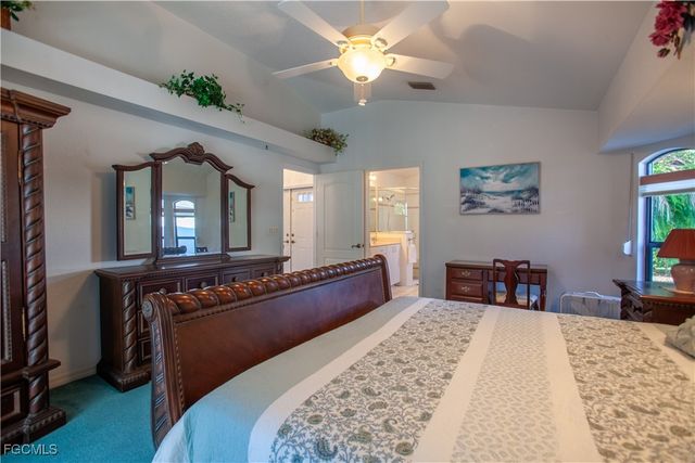 1202 SE 21st ST, Cape Coral, FL 33990