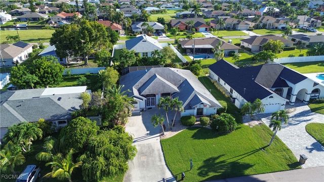 1202 SE 21st ST, Cape Coral, FL 33990