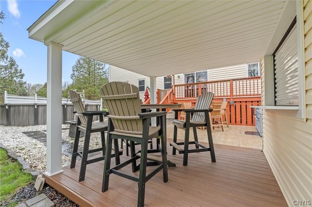 43 Lakeshore Road, Oswego, NY 13126