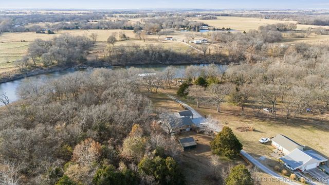 38111 S 4417 Road, Big Cabin, OK 74332