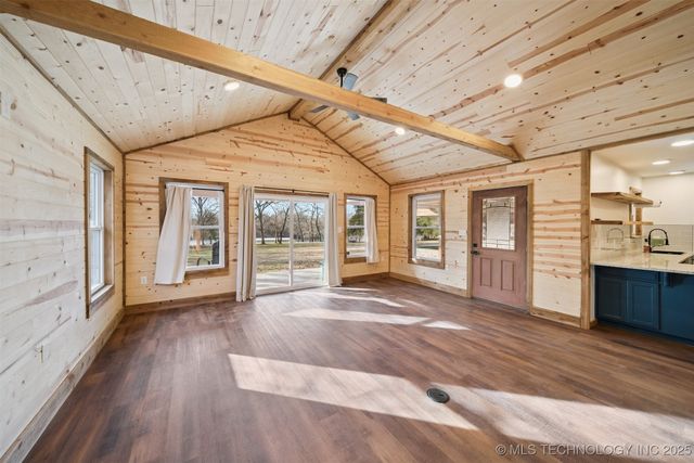 38111 S 4417 Road, Big Cabin, OK 74332